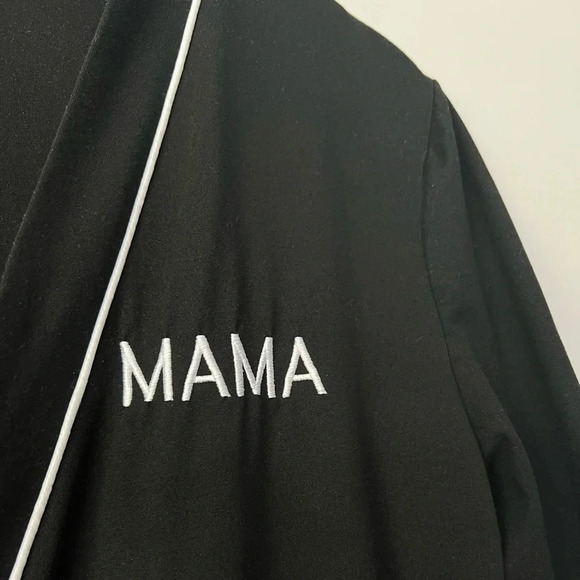 Mama Robe | Embroidered | Size  Large - Picture 3 of 4